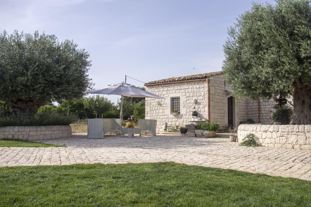 La Casazza - Country House Apartment Rosolini Bilik gambar